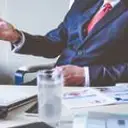 How to hire outside experts to help your startup?