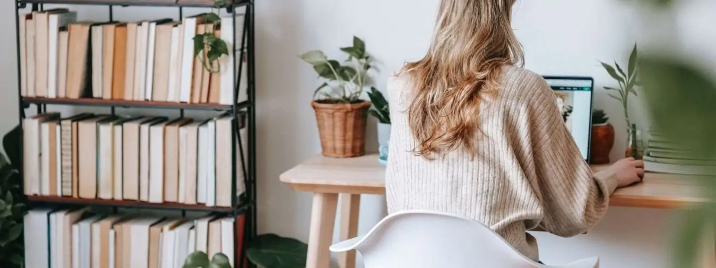 remote employees vs freelancers