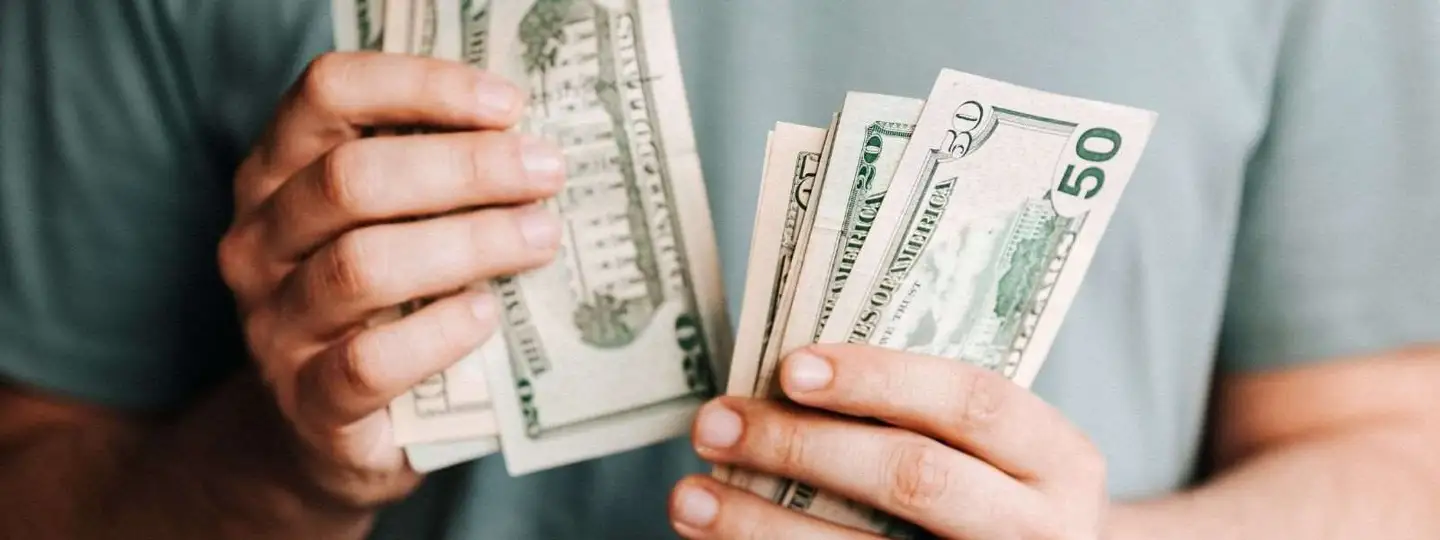 Pros And Cons Of Raising The Minimum Wage