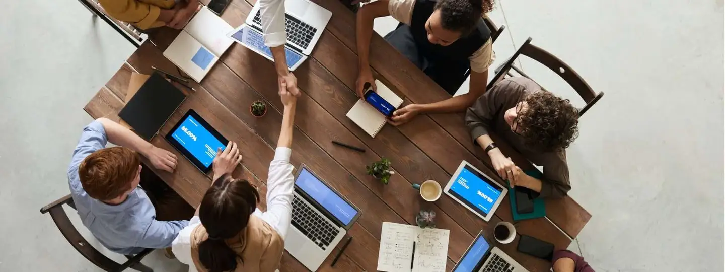 Three Common Team Conflict Examples (And How to Resolve Them)