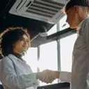 What is Peer-to-peer Recognition and How Does it Work?