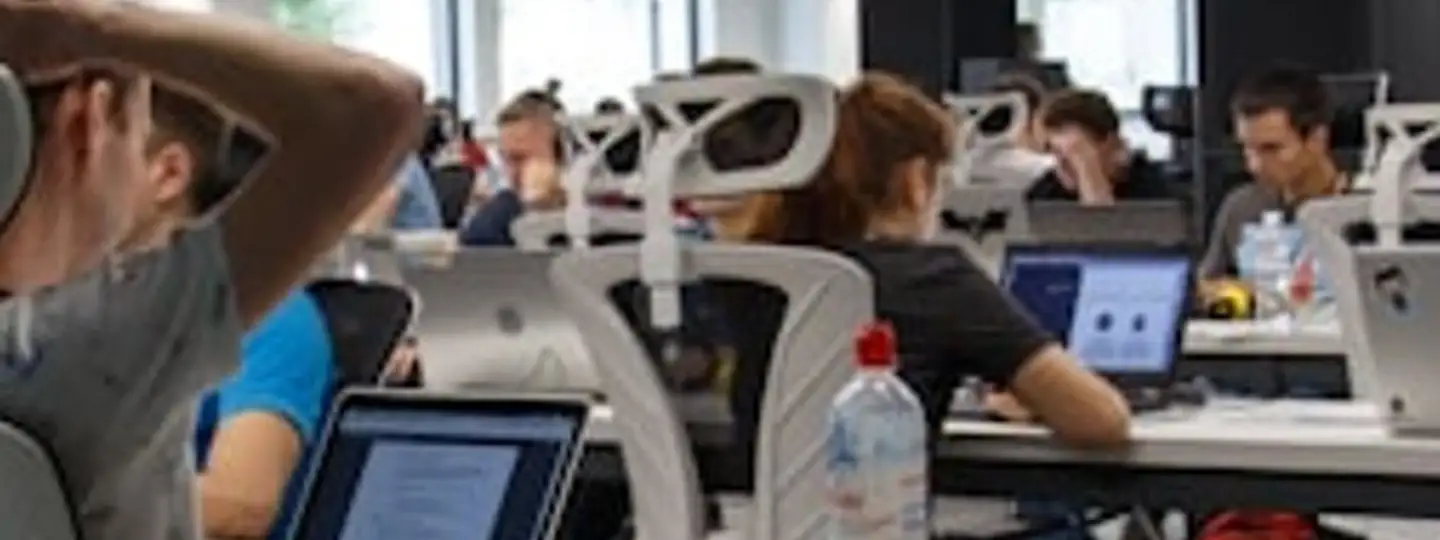 How to create an HR policy: a practical guide for modern HR teams